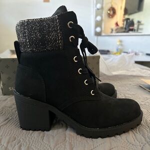 Women’s Combat Boot